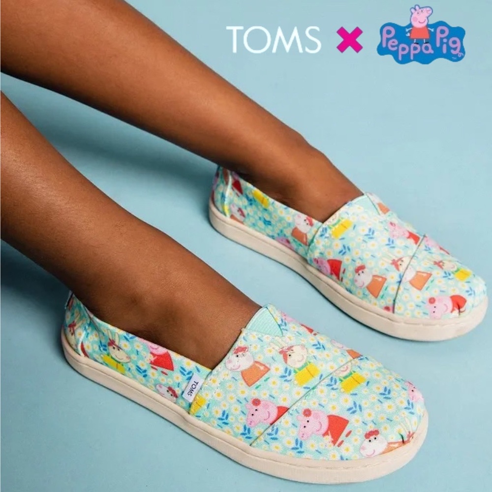 TOMS X Peppa Pig Classic Slip-On Flats Kid’s Shoes Size 4 Pink Blue No Laces